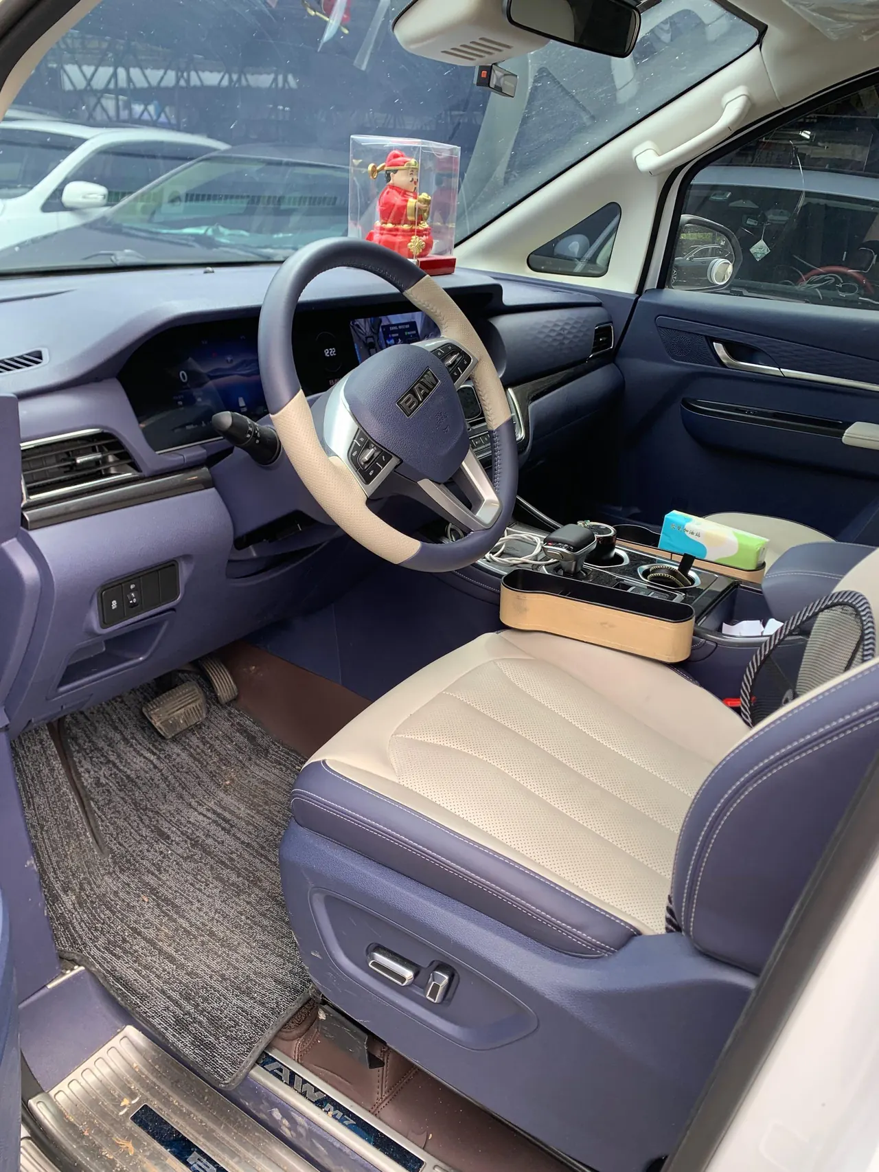 BAIC 2025 Ace M7 2.0 Long Axis Flagship 7-seat Automatic Gear 3