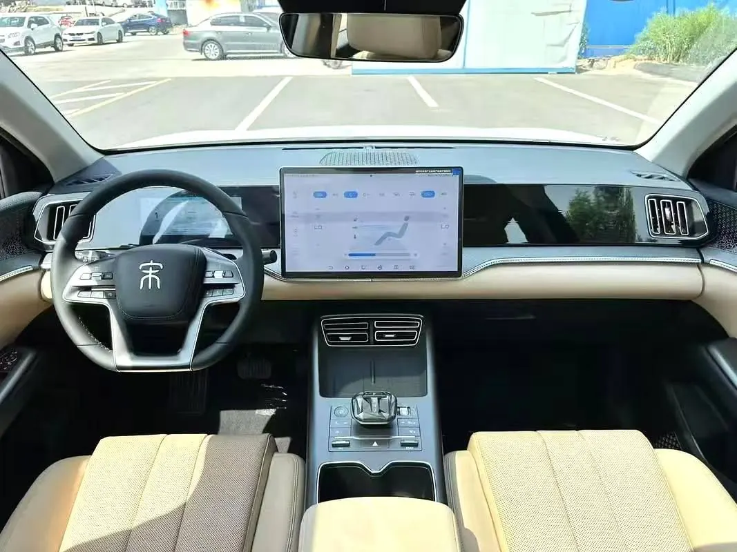 BYD Song Pro New Energy 2025 Song Pro DM-i 1.5 Stepless Smart Driving Edition 115KM Exceed Automatic Gear 4
