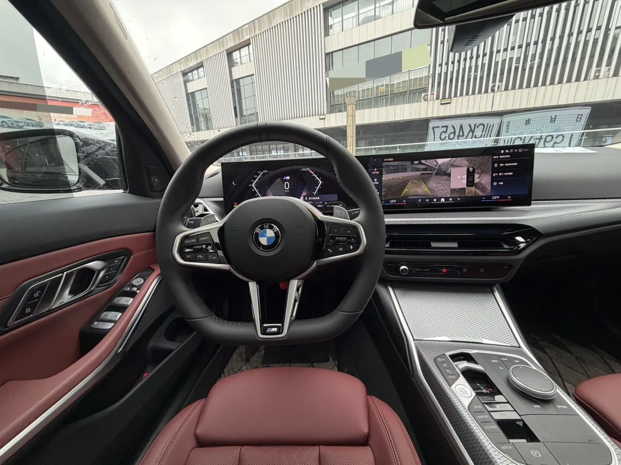 BMW 3 Series 2025 330Li 2.0T M Sports Obsidian Night Suit Automatic Gear 4