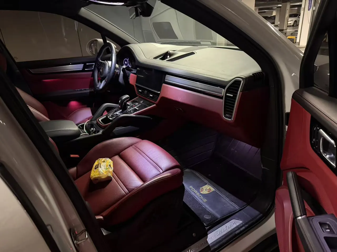 Porsche Cayenne (Imported) 2023 Cayenne 3.0T Platinum Edition Automatic Gear 6