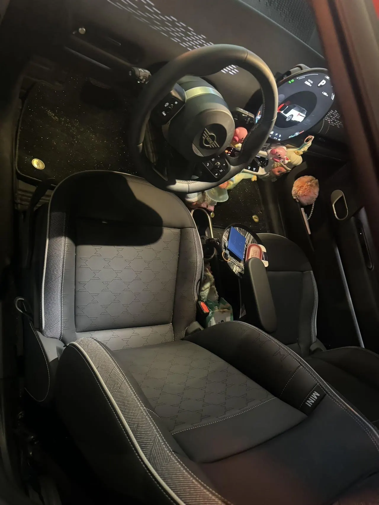 MINI 2025 Mini Cooper E 456km Cooper E Classic Automatic 2