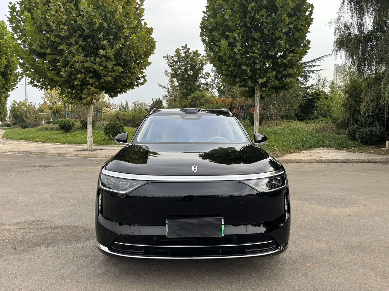 AITO 2025 AITO M8 Ultra 53.4kWh 6-seat automatic gear 2
