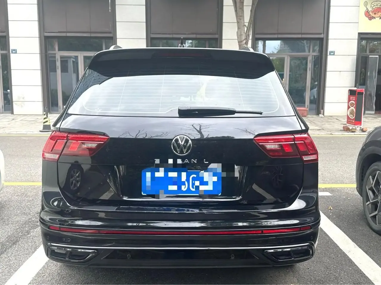 Volkswagen 2025 Tiguan L R-Line 2.0TSI 330TSI outstanding two-wheel drive R-Line Long Yao version automatic gear 6