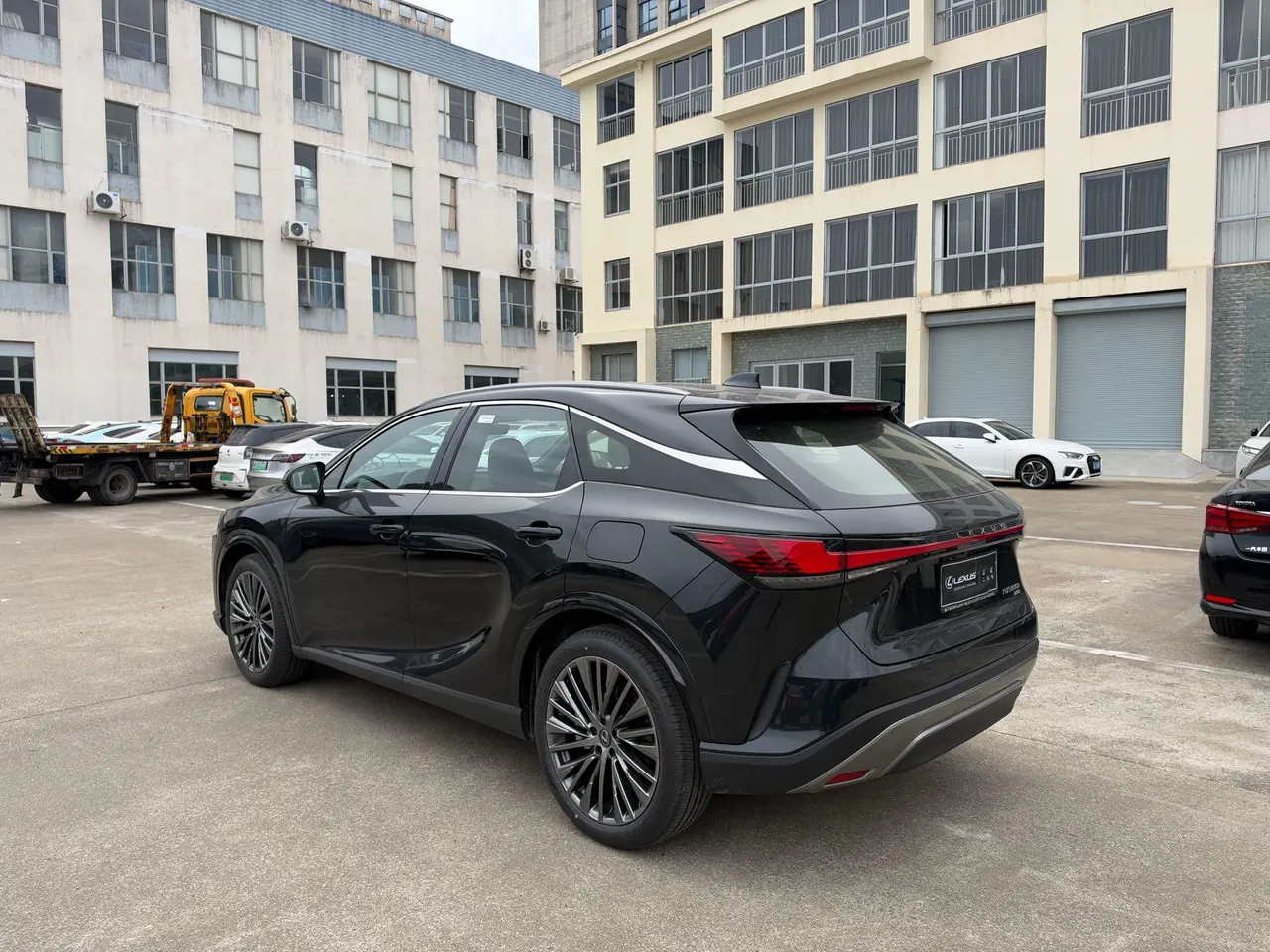 Lexus RX (Imported) 2025 RX350h 2.5 Stepless Four-wheel Drive Alcohol Edition Automatic Gear 7