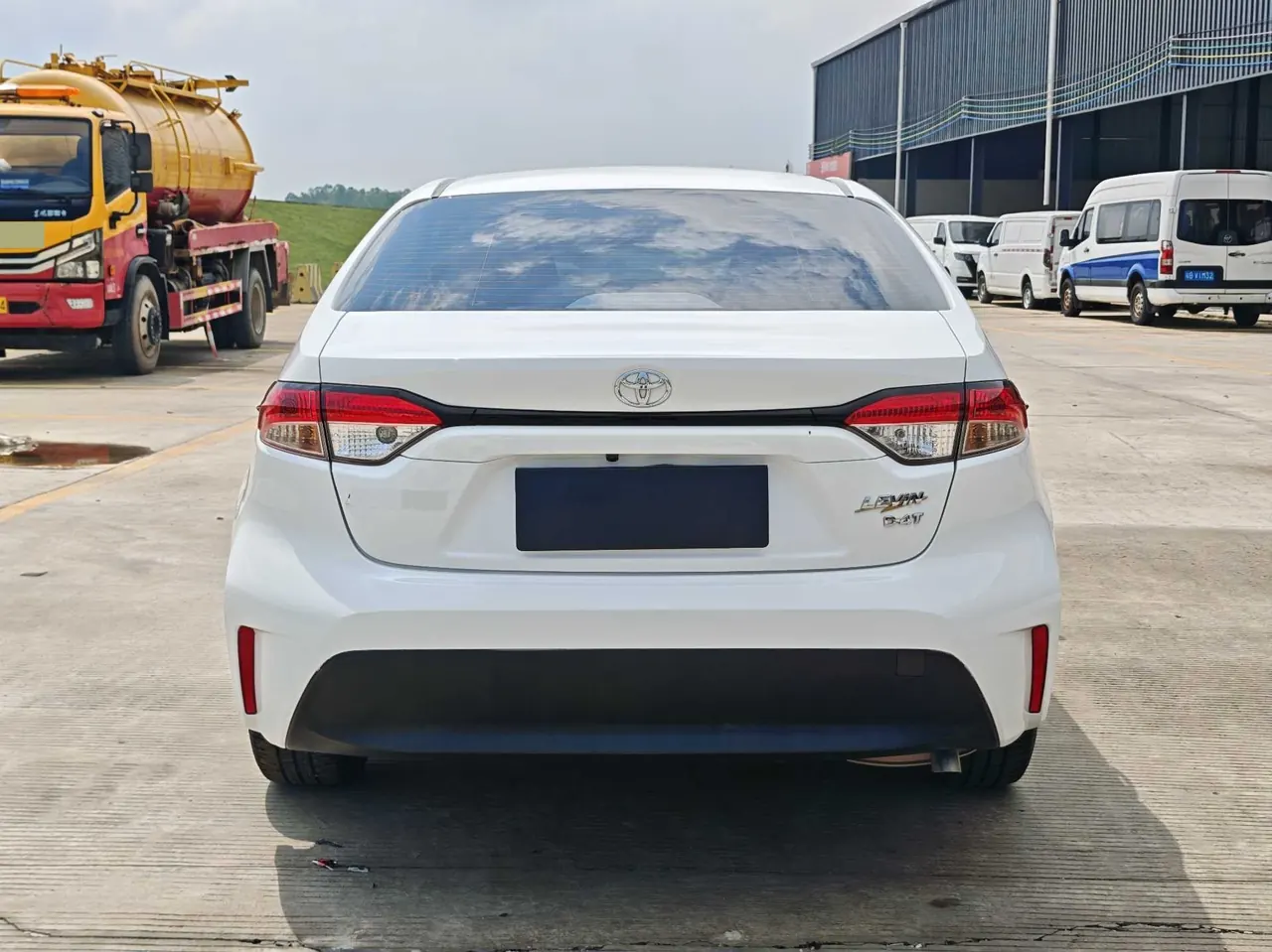 Toyota 2024 Lei Ling 1.2T Stepless 185T Deluxe Automatic Gear 5