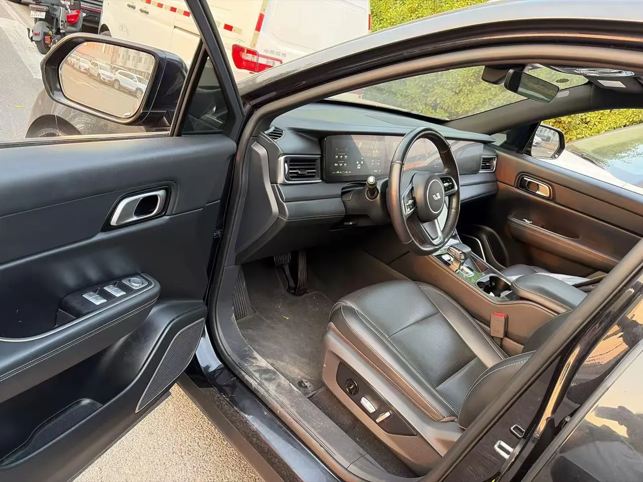 Li 2021 ONE 1.2T extended range 6-seat automatic gear 2