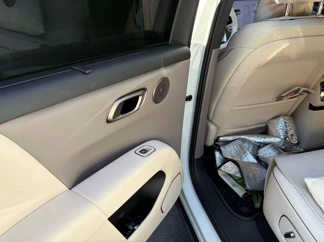 Li 2025 i6 four-wheel drive basic automatic transmission 5