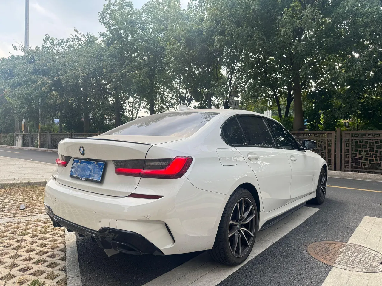 BMW 3 Series 2021 320Li 2.0T M Sports Suit (Modified) Automatic Gear 7