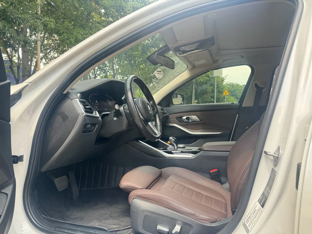 BMW 3 Series 2021 320Li 2.0T M Sports Suit (Modified) Automatic Gear 9