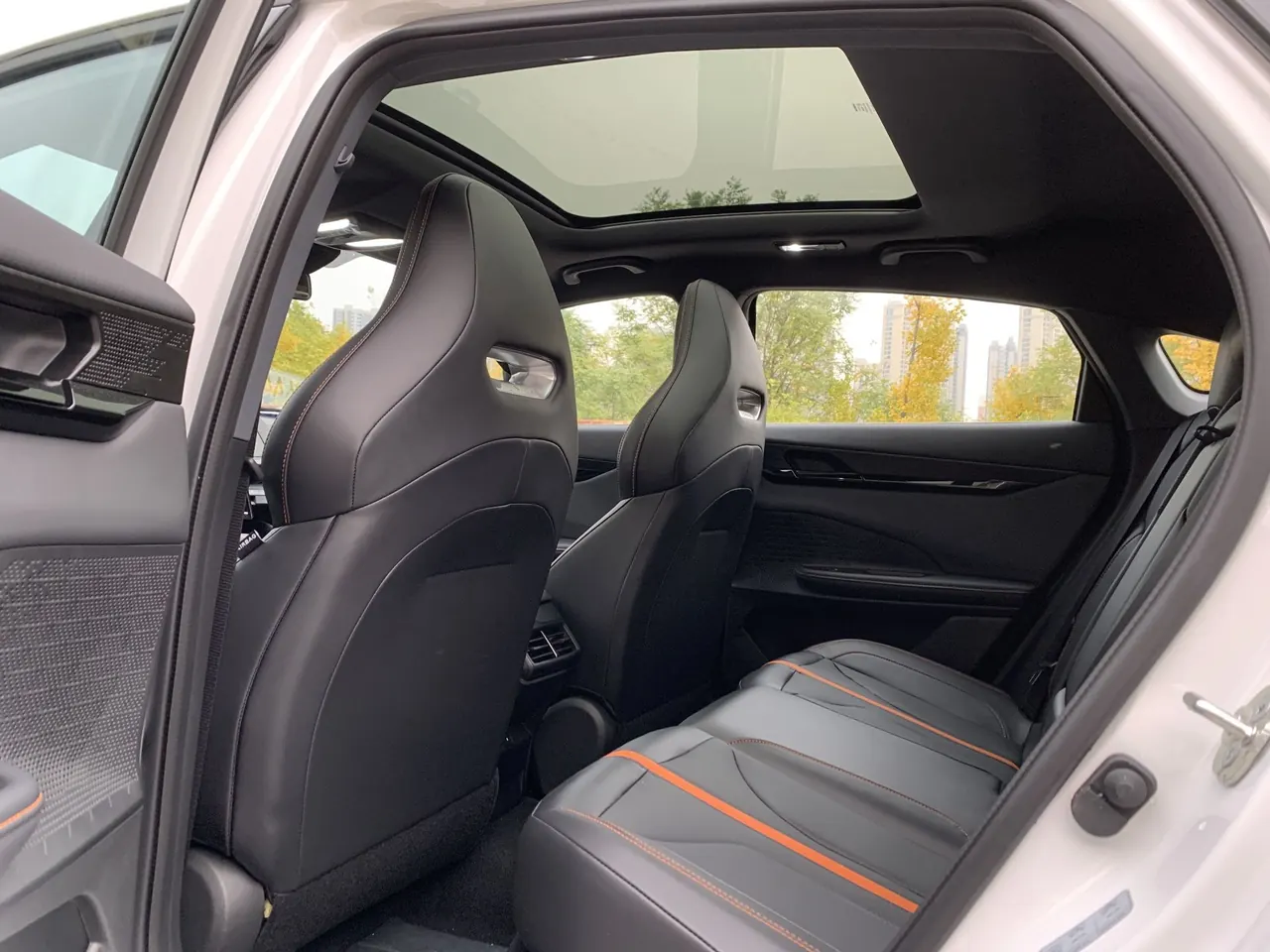 ChangAn 2025 UNI-V 1.5T 500Bar distinguished automatic gear 4