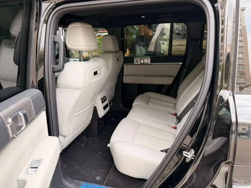 FangChengBao 2025 titanium 7 1.5T stepless 190KM four-wheel drive Ultra version of automatic gear 4