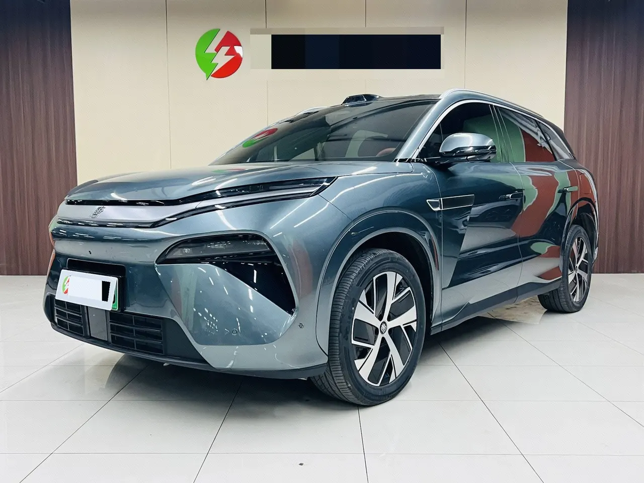 BYD 2025 Tang L DM 1.5T stepless 175KM unmanned aerial vehicle player version automatic gear - View 1