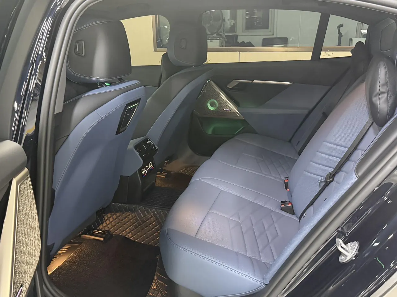 BMW 5 series 2025 530Li 48V 2.0T exclusive m sports suit automatic gear 6