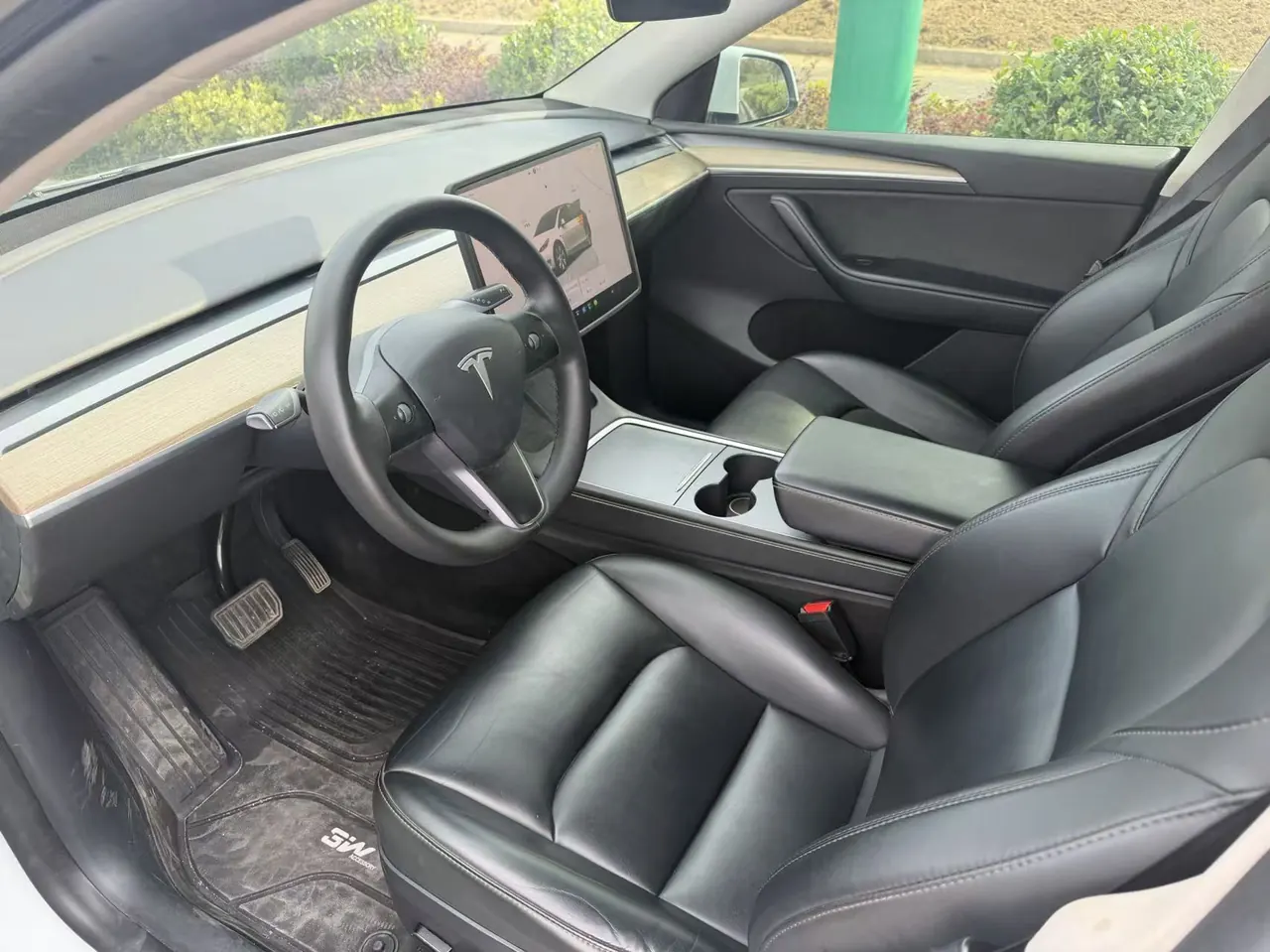Tesla 2022 Model Y rear-wheel drive version (facelift) automatic gear 8