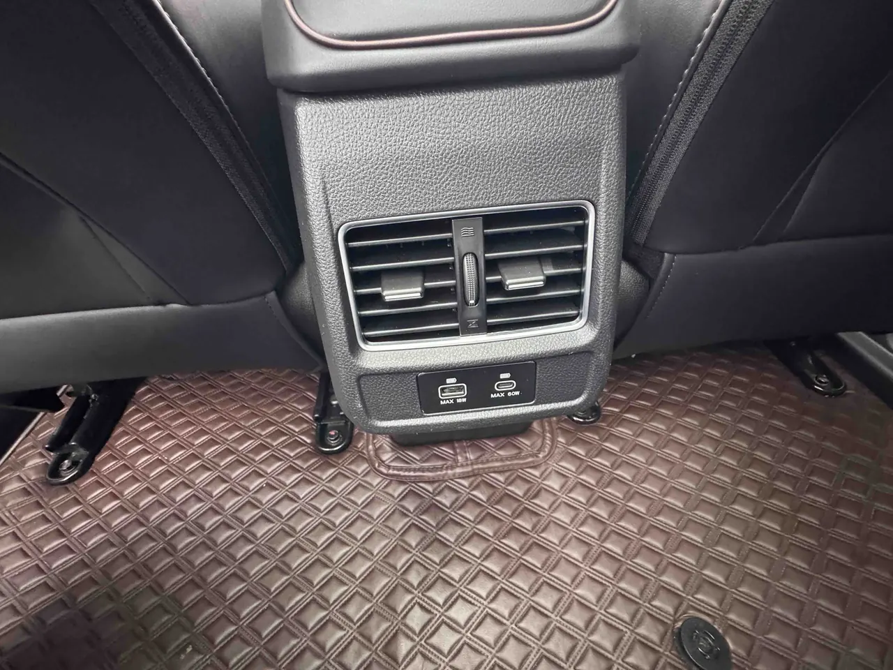 Enranger 2022 Enranger X8 PLUS 1.5TGDI Smart Edition 7-seat Automatic Gear 11