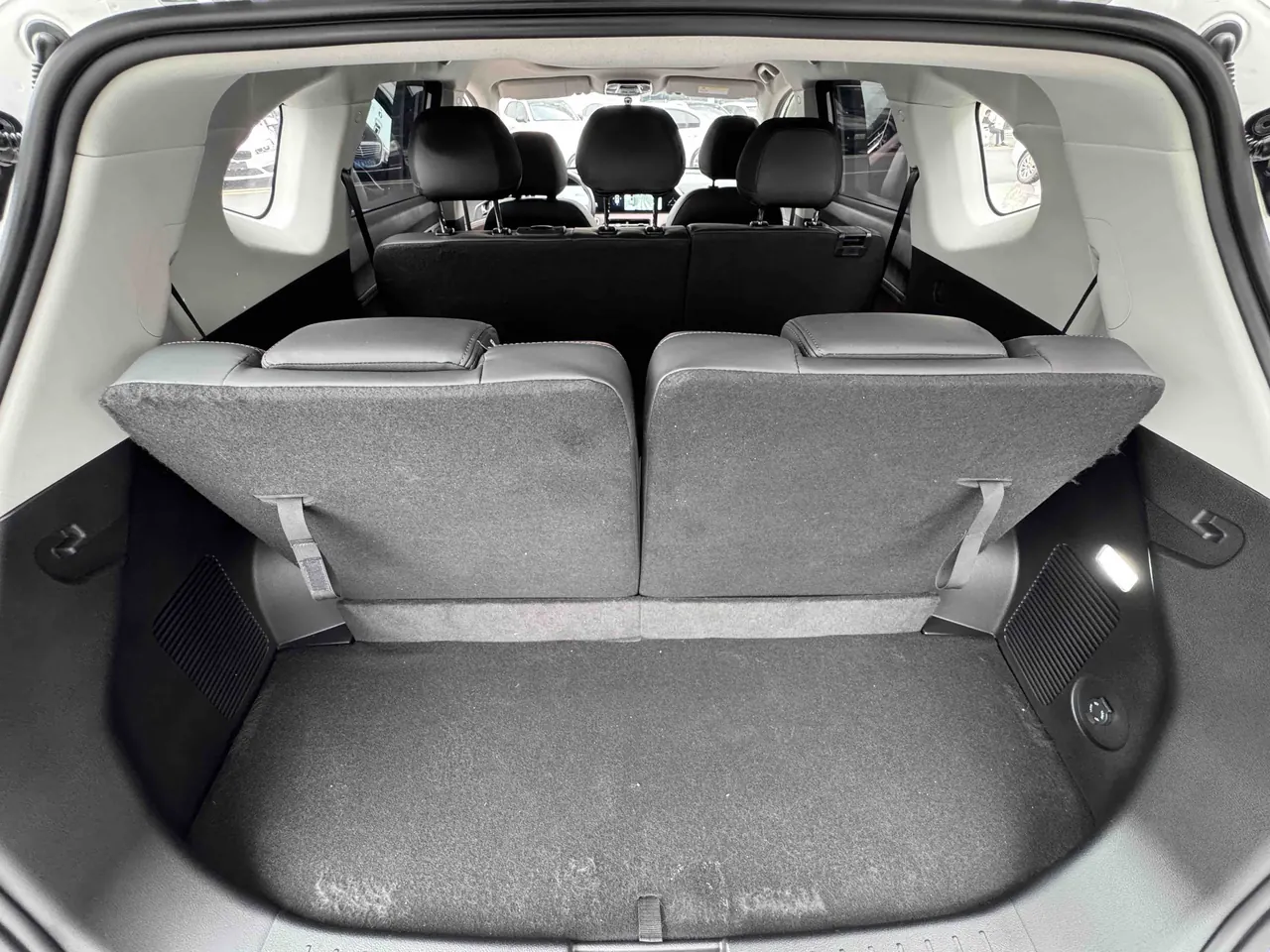 Enranger 2022 Enranger X8 PLUS 1.5TGDI Smart Edition 7-seat Automatic Gear 12