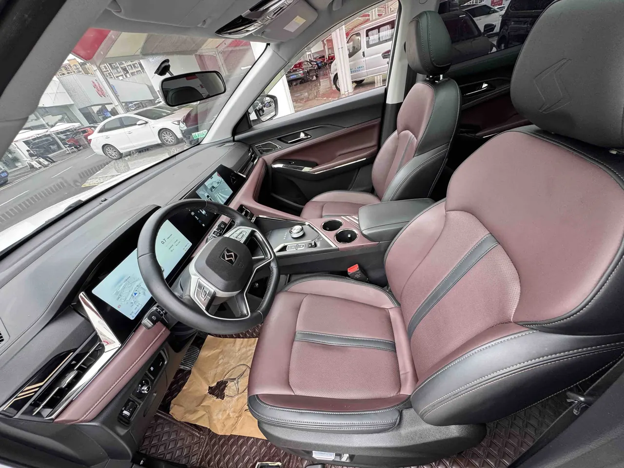 Enranger 2022 Enranger X8 PLUS 1.5TGDI Smart Edition 7-seat Automatic Gear 8