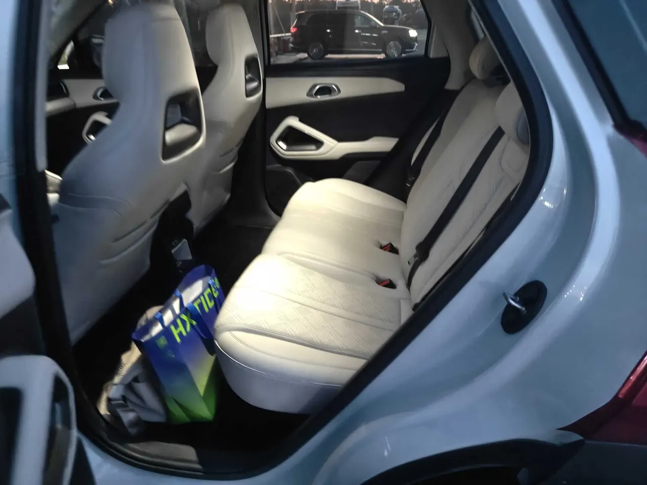 BYD 2024 Yuan UP 401KM Vital Edition Automatic Gear 5