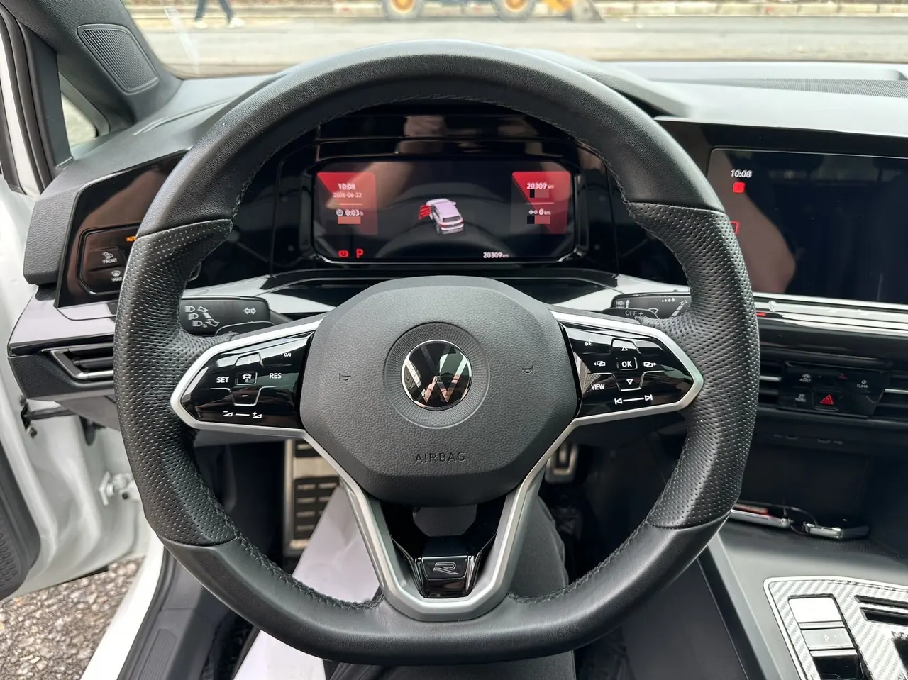 Volkswagen 2023 Golf 8 R-Line 1.4TSI 280TSI Automatic 8