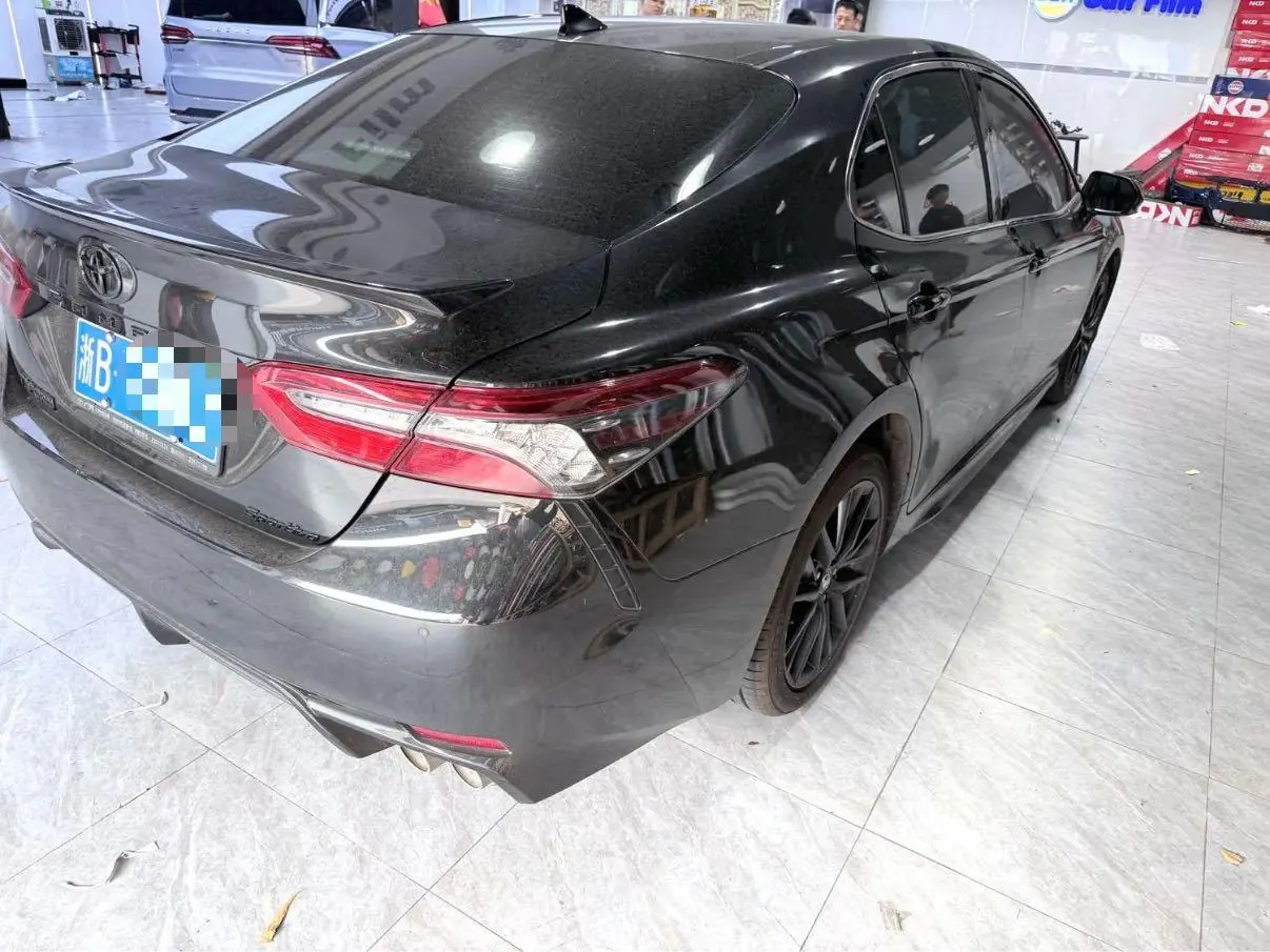 Toyota 2022 Camry 2.0S Stepless Knight Edition Automatic Gear 4