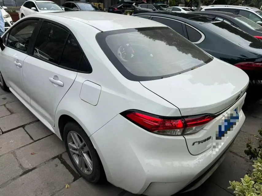 Toyota 2022 Lei Ling 1.2T Stepless 185T Deluxe Automatic Gear 4