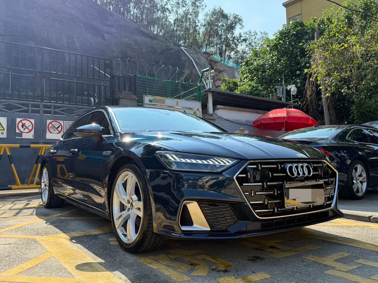 Audi 2022 A7L 2.0TFSI 45TFSI S-line Building Dream Future Edition Automatic Gear 5
