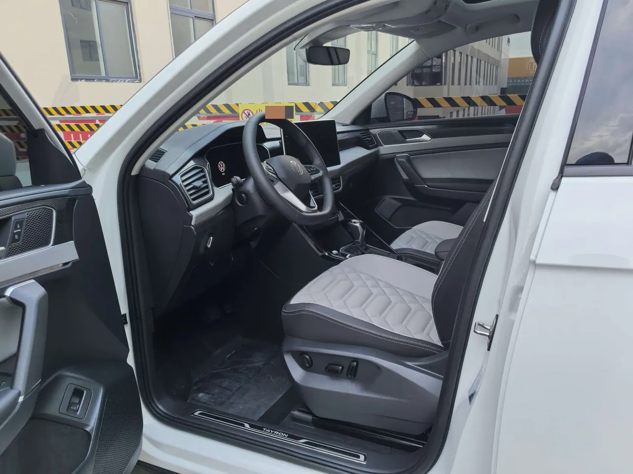 Volkswagen 2023 Tanyue 1.4TSI 280TSI Two-Drive Luxury Plus Advanced Edition Automatic Gear 4