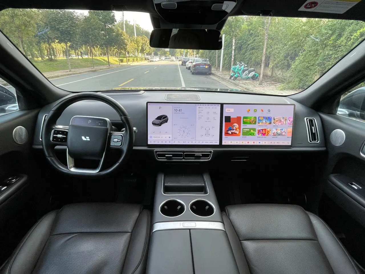 Li 2022 L9 1.5T Max Edition Automatic Gear 9