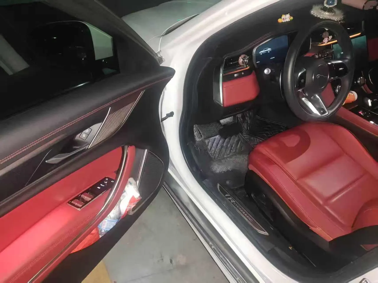 Jaguar 2022 XFL 2.0T P 12500.00g Drive Elite Sports Edition Automatic Gear 4
