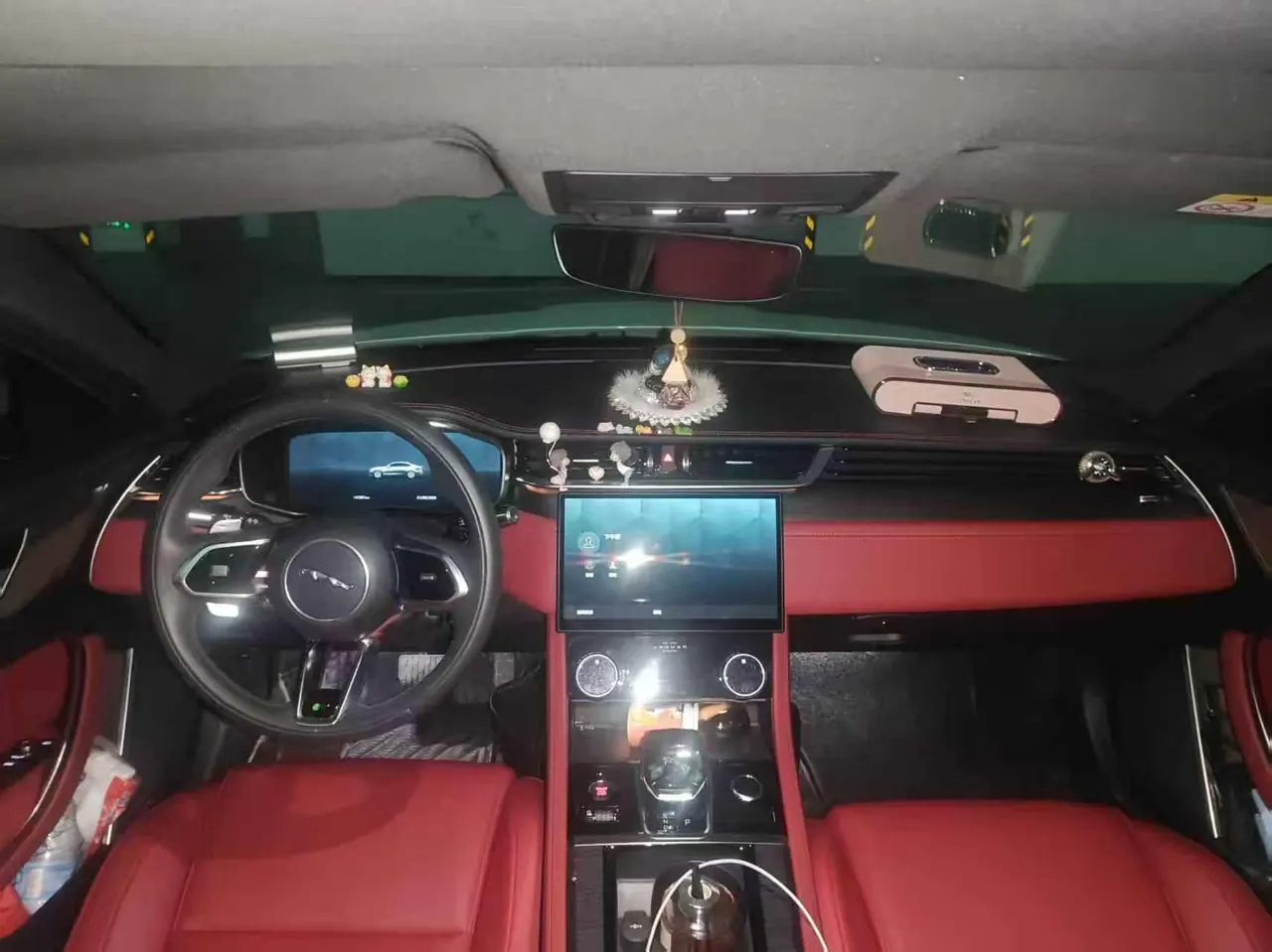 Jaguar 2022 XFL 2.0T P 12500.00g Drive Elite Sports Edition Automatic Gear 5