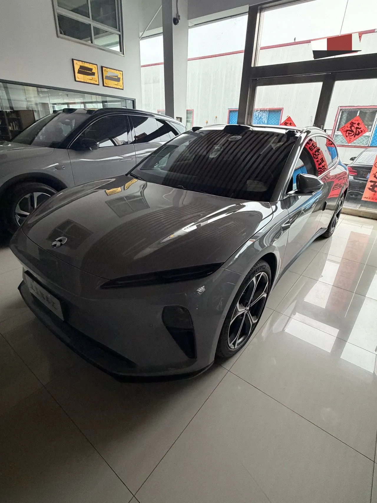 NIO 2023 ET5 75kWh Touring automatic gear - View 1