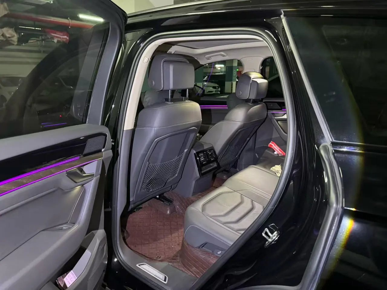 Volkswagen Touareg (Imported) 2022 Touareg 3.0TSI Sharp Edition Obsidian Black Sports Suit Automatic Gear 3