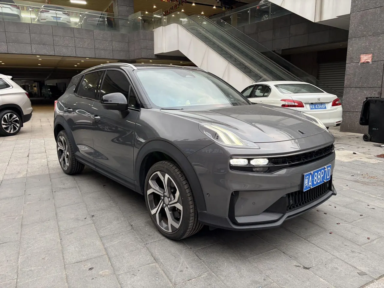 LYNK&amp;CO 2023 LYNK&amp;CO 06 1.5T Remix Jin Halo automatic gear 2