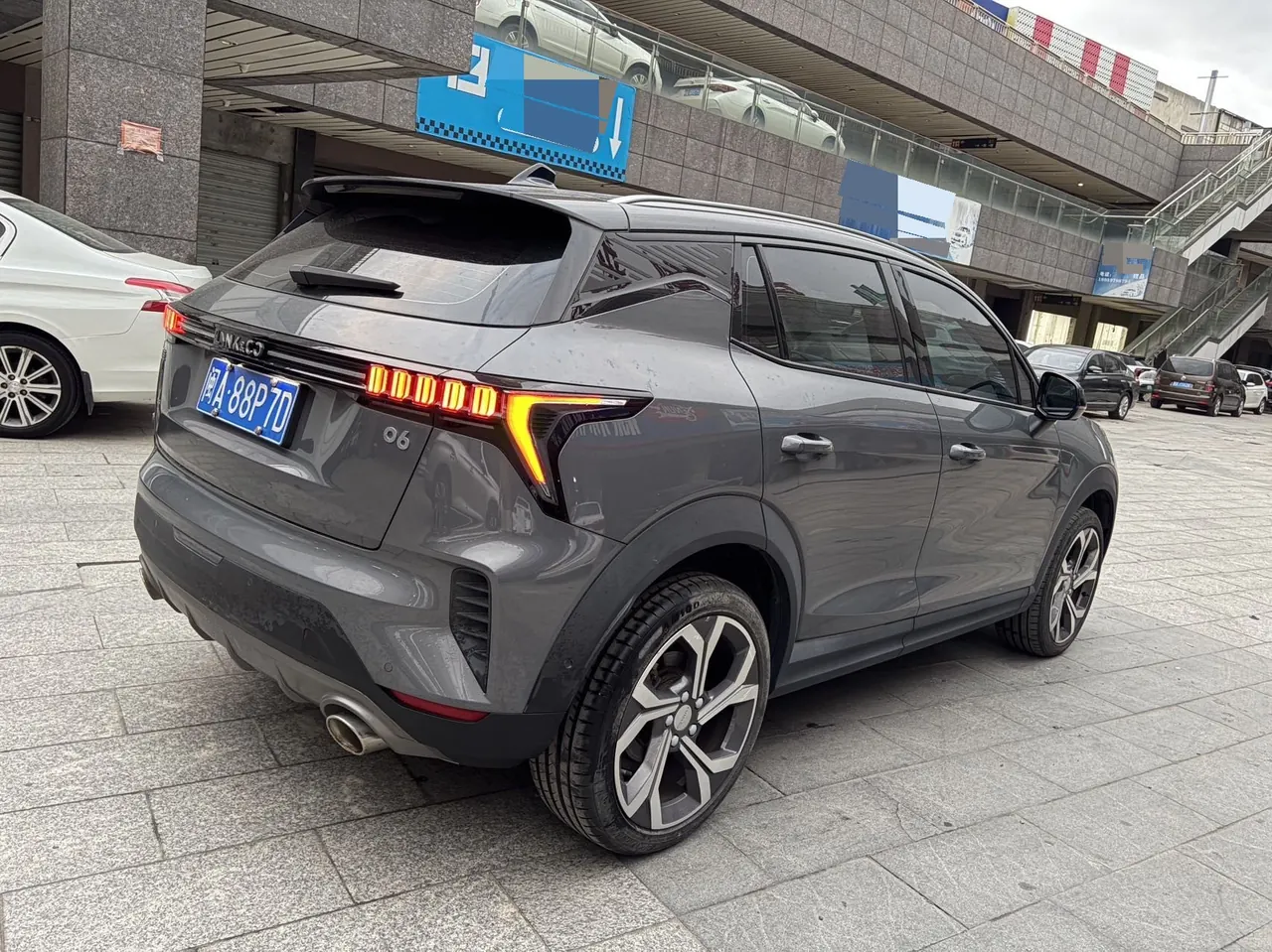 LYNK&amp;CO 2023 LYNK&amp;CO 06 1.5T Remix Jin Halo automatic gear 3