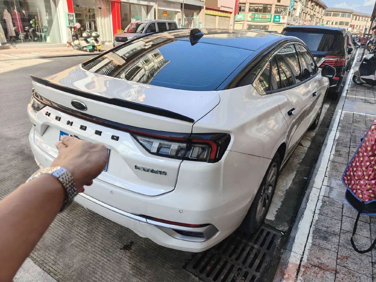 Ford 2022 Mondeo 2.0T EcoBoost 245 Luxury (Modified) Automatic Gear 4