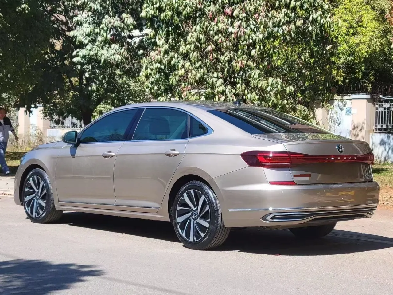 Volkswagen 2022 Passat 2.0TSI 330TSI Star Elite Edition Automatic Gear 7