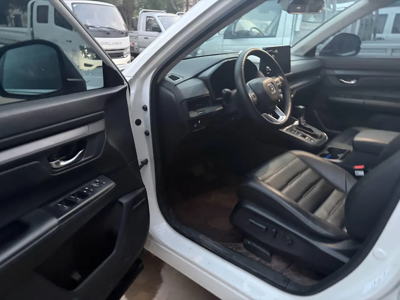 Honda 2023 CR-V 1.5T Stepless 240TURBO Two-Drive Front is still 5-seat Automatic Gear 2