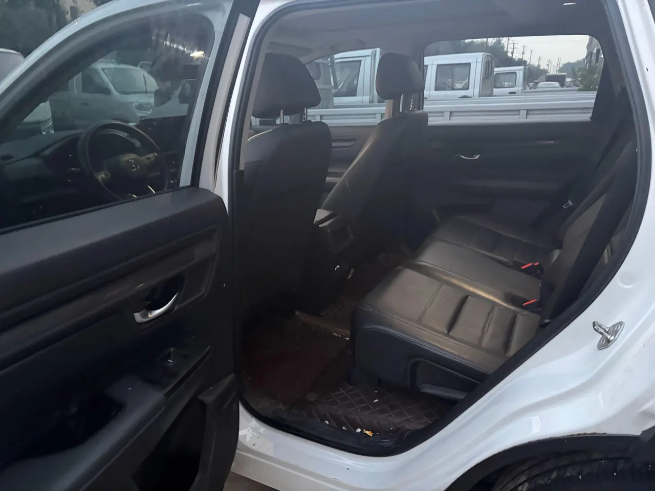Honda 2023 CR-V 1.5T Stepless 240TURBO Two-Drive Front is still 5-seat Automatic Gear 3