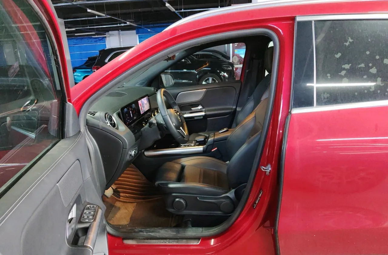 Mercedes Benz 2022 GLA 180 1.3T (modified) automatic gear 3