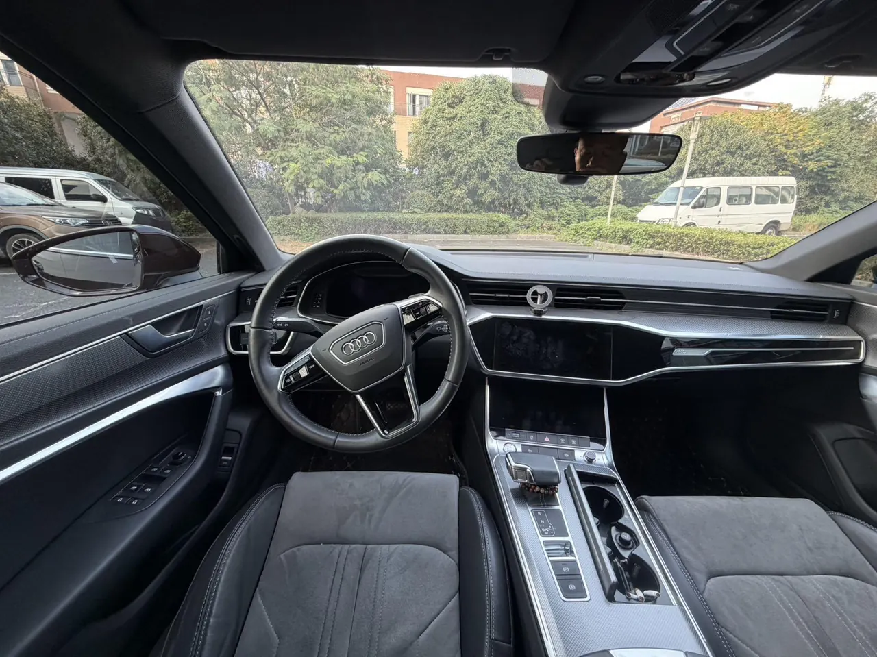 Audi 2020 A6L 2.0TFSI 45TFSI Selected Dynamic Automatic 4
