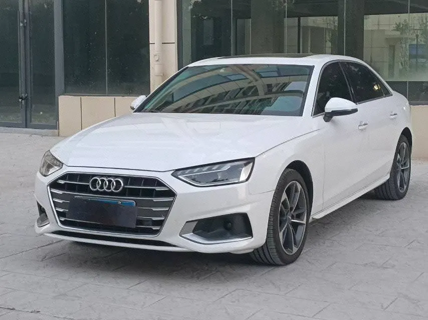 Открыть галерею: Audi 2020 A4L 2.0TFSI 40TFSI Fashion Elegant Automatic