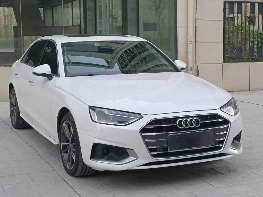 Audi 2020 A4L 2.0TFSI 40TFSI Fashion Elegant Automatic 3