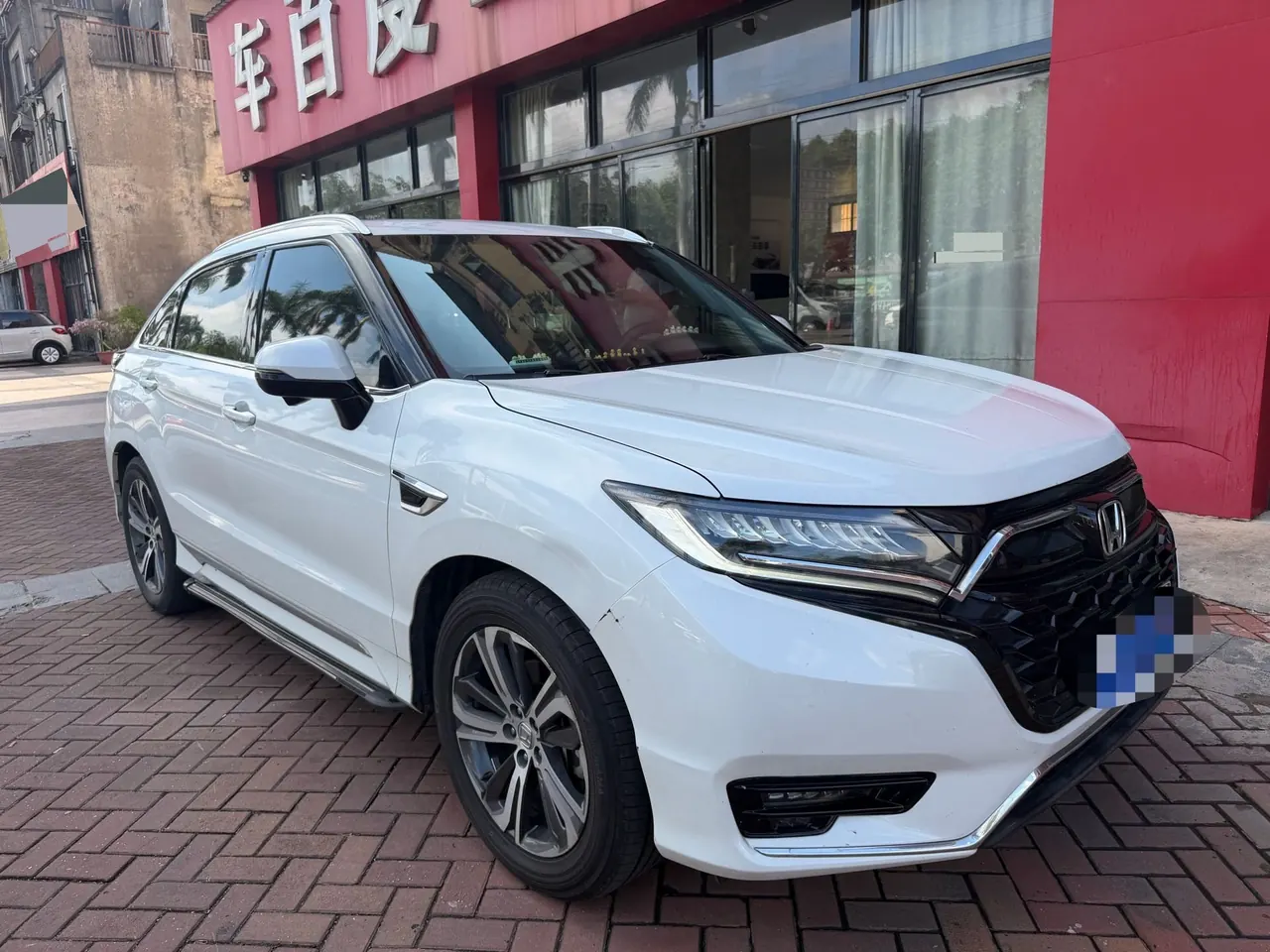 Honda 2020 UR-V 1.5T Stepless 240TURBO Two-Drive Elegant Edition Automatic Gear 2