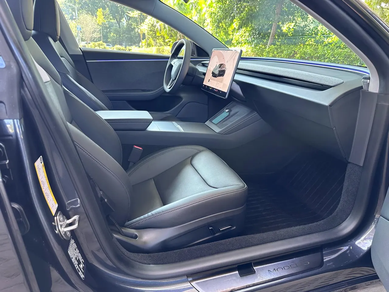 Tesla 2023 Model 3 Rejuvenation Edition Rear Wheel Drive Automatic Transmission 12