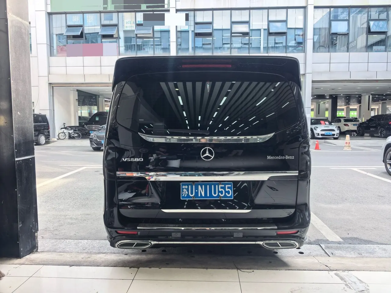 Mercedes Benz 2023 Vito 2.0T Elite Edition 7-seat Automatic Gear 7