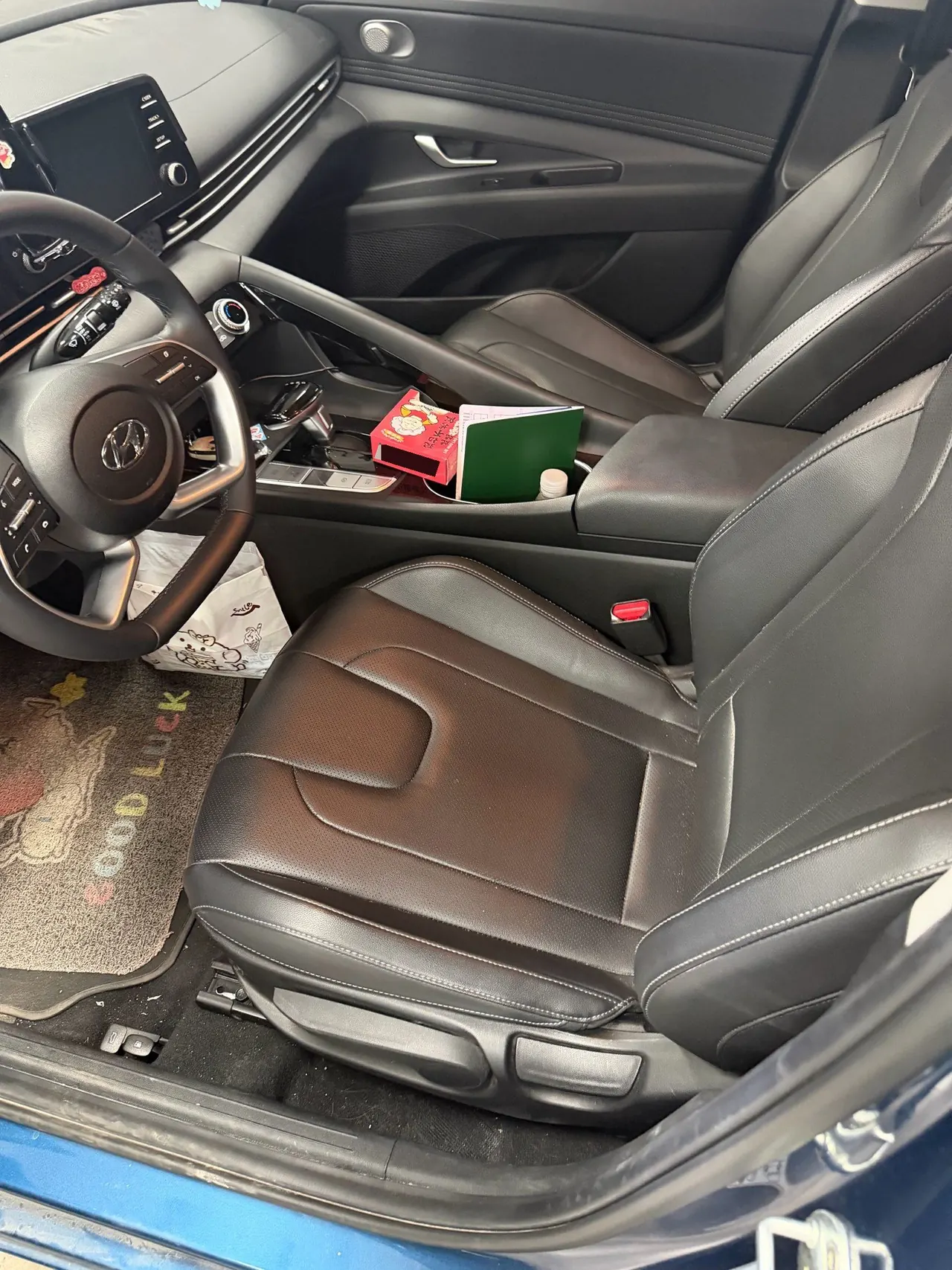 Hyundai 2023 Elantra-sedan 1.5 stepless GLX elite automatic gear 3