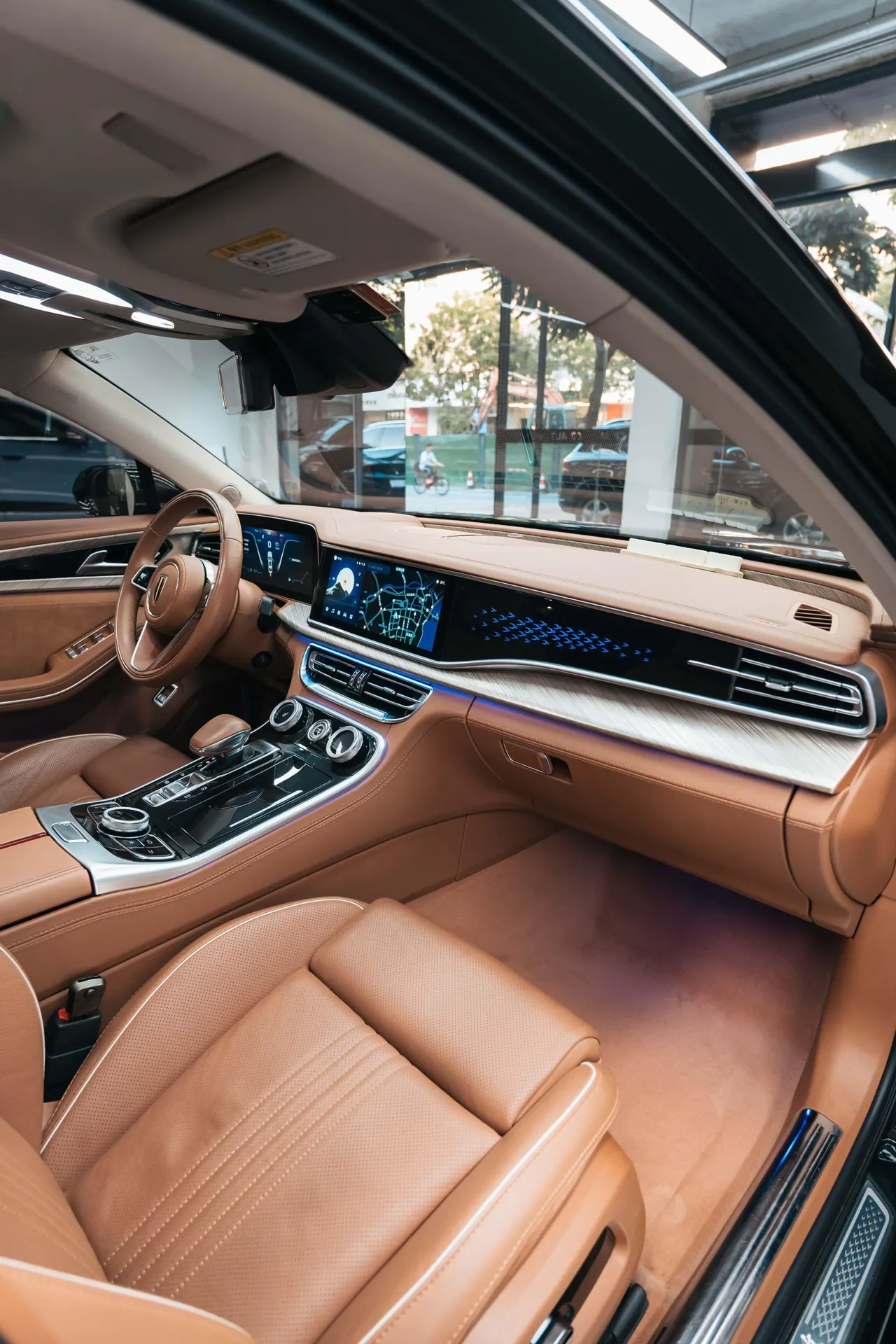 HongQi 2020 H9 48V 2.0T Zhilian Qi Chang Edition Automatic Gear 12