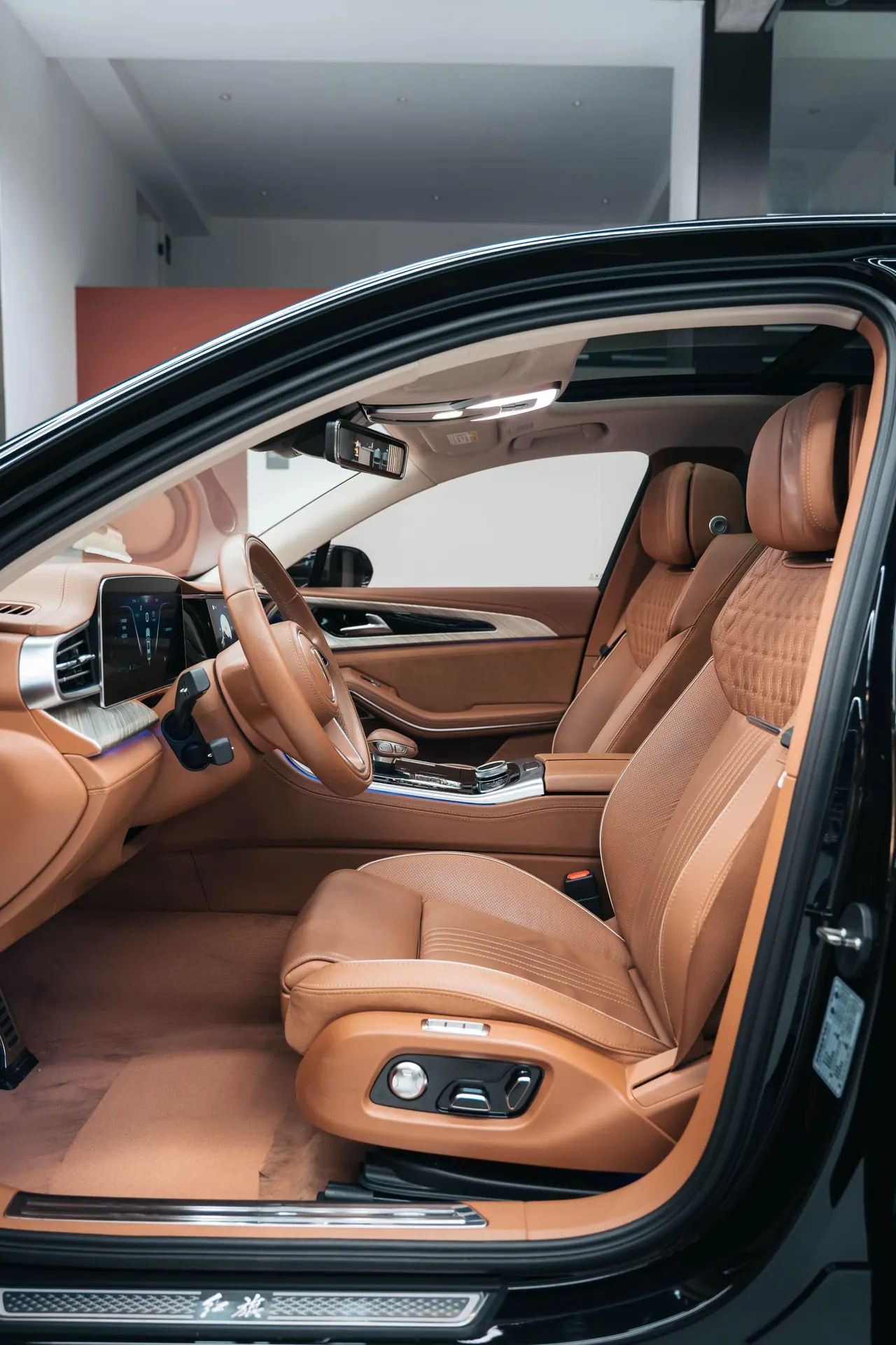 HongQi 2020 H9 48V 2.0T Zhilian Qi Chang Edition Automatic Gear 7