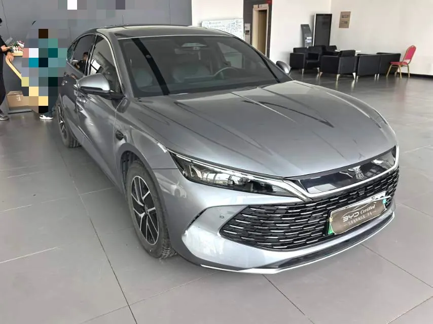 BYD 2025 Qin L DM-i 1.5 stepless smart driving version 120KM Exceed automatic gear 3