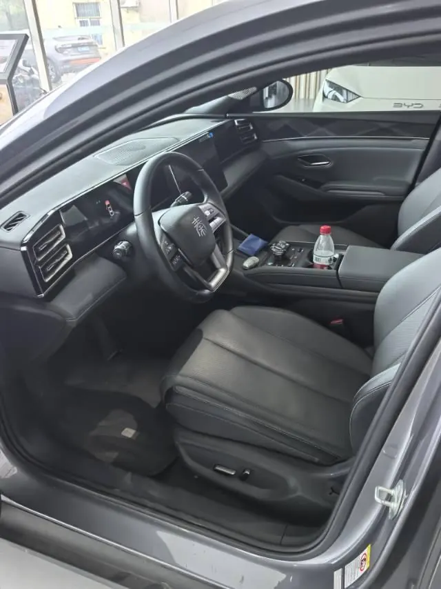 BYD 2025 Qin L DM-i 1.5 stepless smart driving version 120KM Exceed automatic gear 8